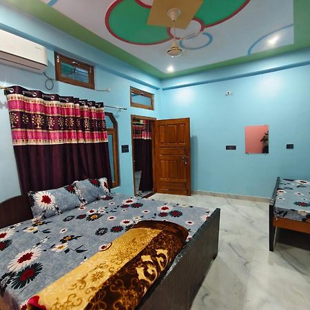 Chandrika Palace 500 Meter From Ayodhya Railway And Ram Mandir Εξωτερικό φωτογραφία